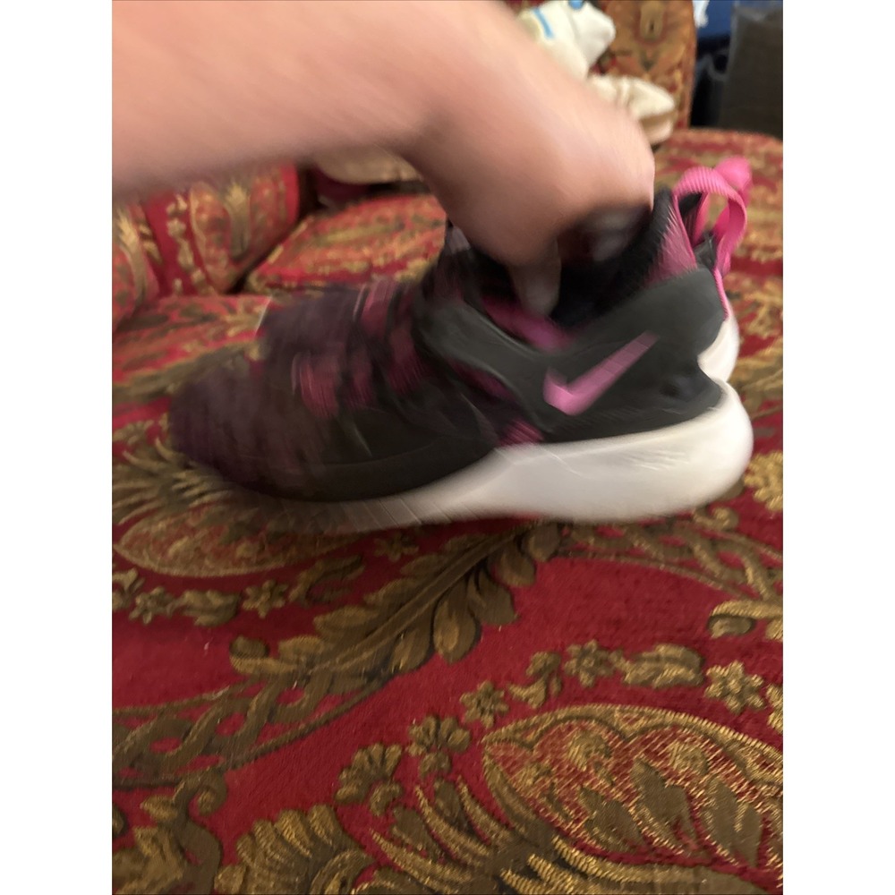 Women's Nike Flex Contact 3 Running Shoe Black Fuchsia Size 8 - Picture 3 of 5